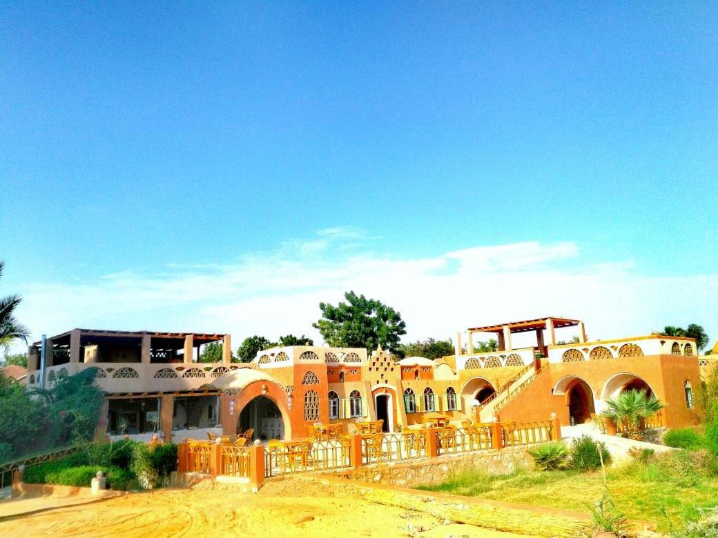 Eskaleh Eco-Lodge Abu Simbel Buitenkant foto